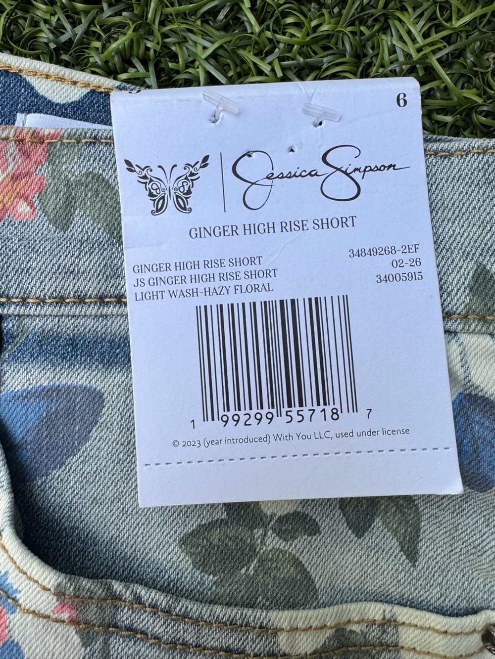 Jessica Simpson Ginger High Rise Floral Denim Shorts Size 6 NWT - Picture 10 of 17